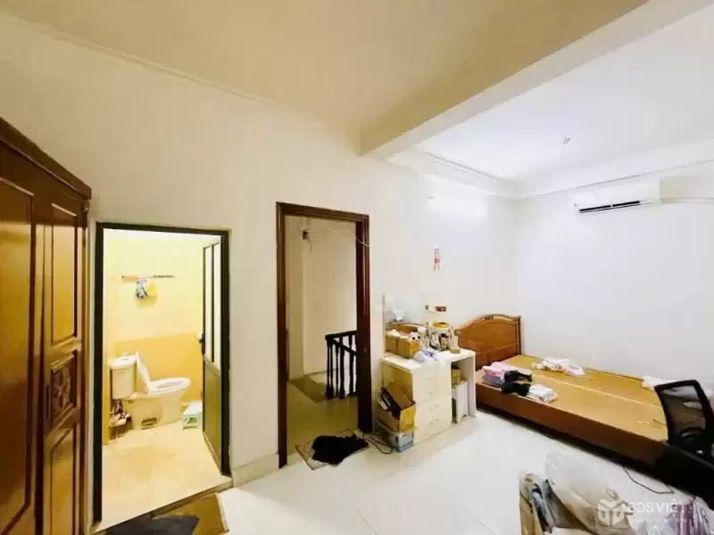 CỰC HIẾM LÔ GÓC HOÀNG HOA THÁM GẦN PHỐ NGÕ THÔNG KINH DOANH 50M² X 4 TẦNG 11 TỶ