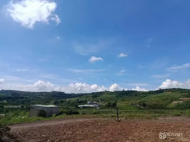 BÁN 1000m² ĐẤT ĐẸP – GIÁ 630 TRIỆU - Vị trí: Tân Hà, Lâm Hà, Lâm Đồng