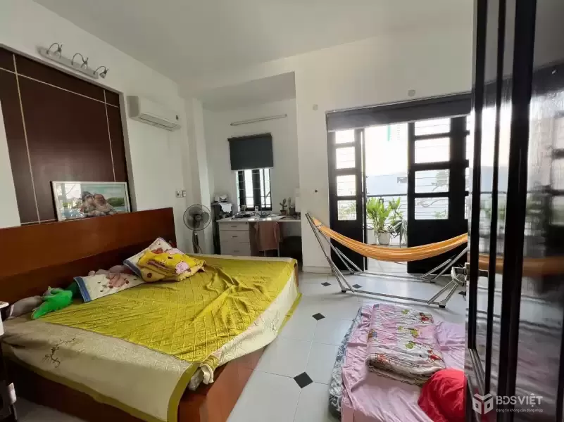 Ngay Nguyễn Hữu Cảnh - 90m2 - 10,8TỶ.