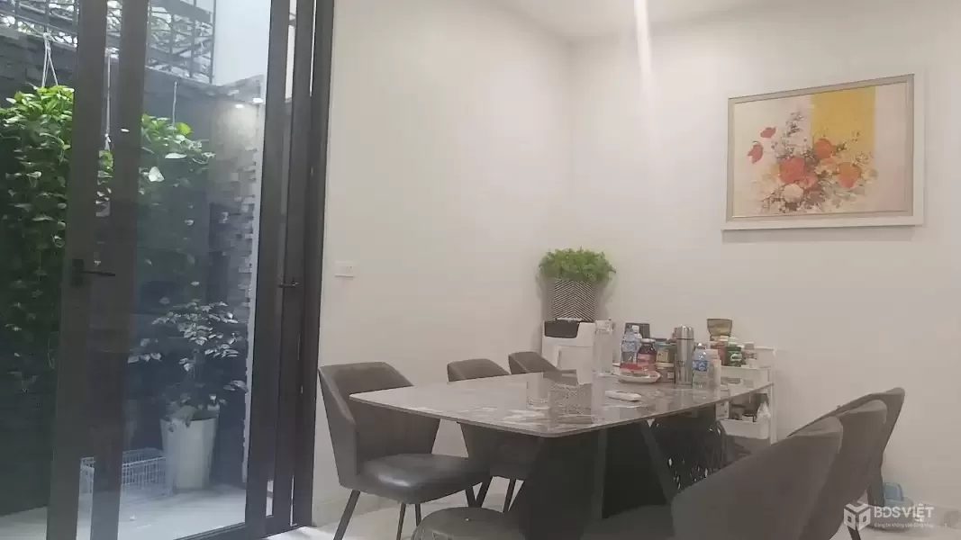 BÁN CĂN BIỆT THỰ MINI  PHỐ BỒ ĐỀ – HỒNG TIẾN LONG BIÊN Ô TÔ VÀO NHÀ