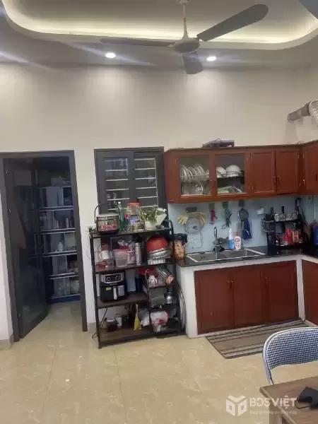 Hiếm lô góc Hoàng Hoa Thám gần phố ngõ thông kinh doanh 48m² x 5 tầng hơn 10 tỷ