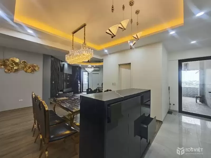 CĂN HỘ ĐƯỜNG NGUYỄN CƠ THẠCH NAM TỪ LIÊM DT 130M-NỘI THẤT TIỀN TỶ-GIÁ 9,350 TỶ