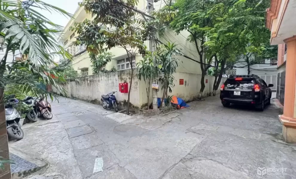 BÁN NHÀ PHỐ NGUYỄN KHÁNH TOÀN, NGÕ THÔNG Ô TÔ – 5 TẦNG, 54M2, 17.5 TỶ