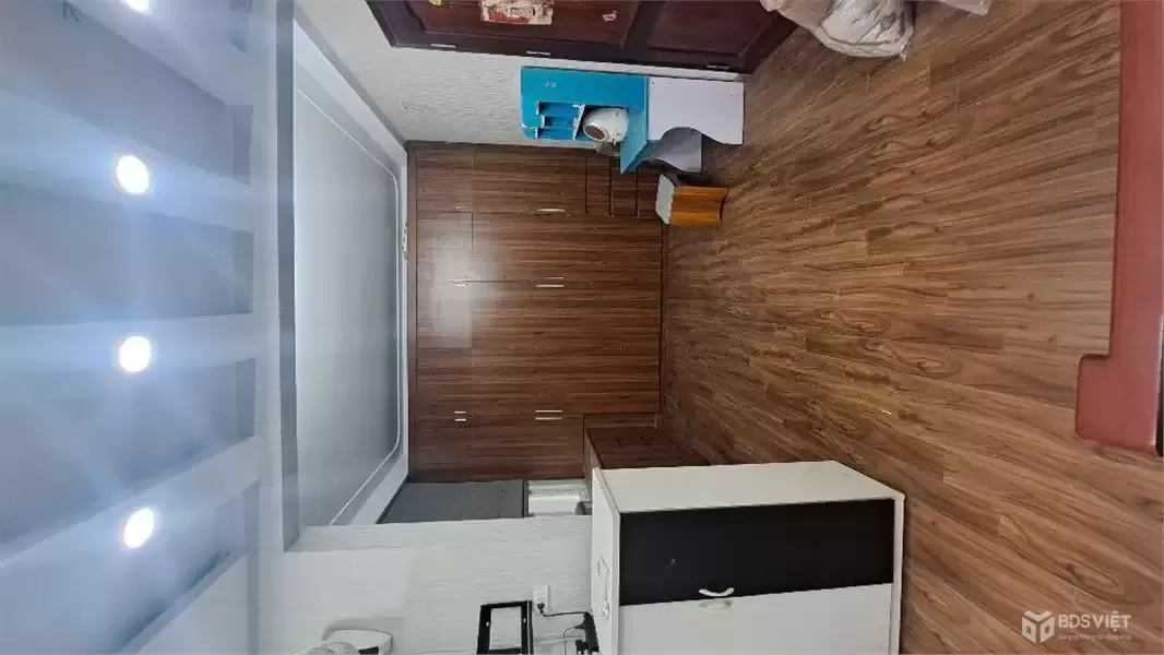Cổ Nhuế 38m2, nhà 5 tầng đẹp, gần Phạm Văn Đồng, dân trí cao