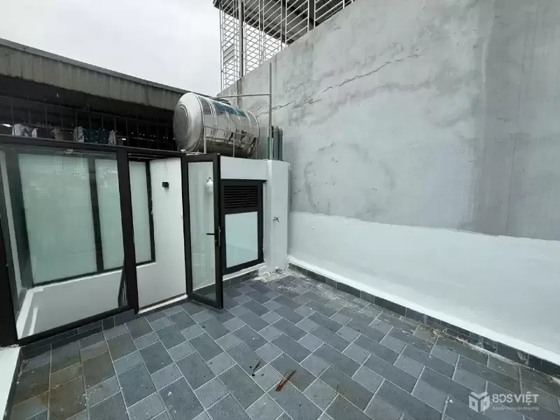 SIÊU HIẾM ĐỐNG ĐA - 40M - NHÀ MỚI SIÊU ĐẸP - THANG MÁY XỊN XÒ - NGÕ NÔNG - GẦN Ô TÔ 