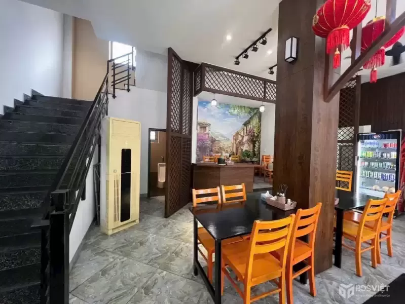 bán căn góc 3 mặt tiền gần biển nha trang – 4 tầng có thang máy, cho thuê 70tr/tháng

siêu vị trí phố tây nguyễn thiện thuật