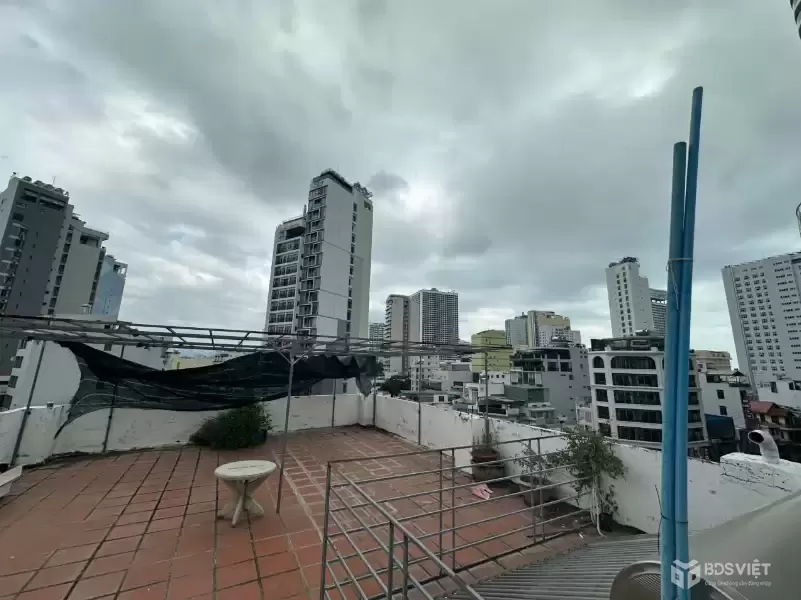 bán nhà 6 tầng mặt tiền nguyễn thị minh khai – cách biển 500m – đang cho thuê có dòng tiền ổn định