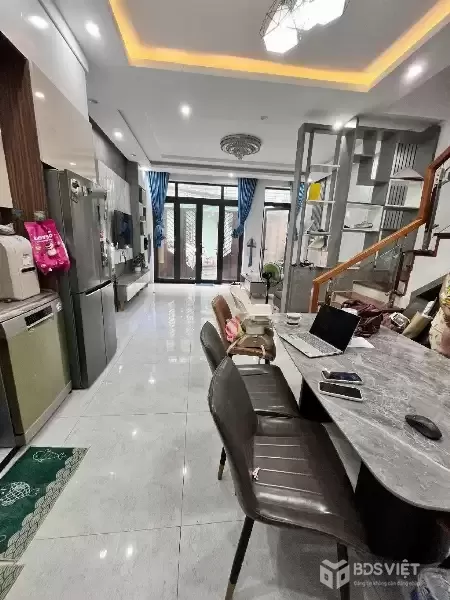 1010 Siêu Phẩm nhà 4 Tầng - Đường Thi Sách - Nhà Mới - Đẹp - Sang Trọng - Trung tâm thành phố