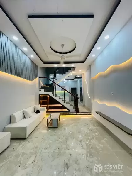 Bán Nhà 1/ Ngắn Thạnh Xuân 22 - 2 Lầu 61m2 Đường 8m Giá Tốt