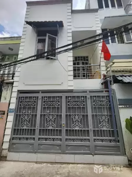 Bán nhà Quận 7 – 4x16m, 2 tầng, 3PN, hẻm xe tải đậu cửa, giáp Phú Mỹ Hưng – giá 6.8 tỷ