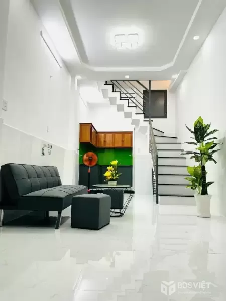 Gần Chợ–Hẻm 3.5m Thông 27m² (3.2x8,4)–2Tầng Mới 100%–Ở Ngay Nhỉnh 3 Tỷ