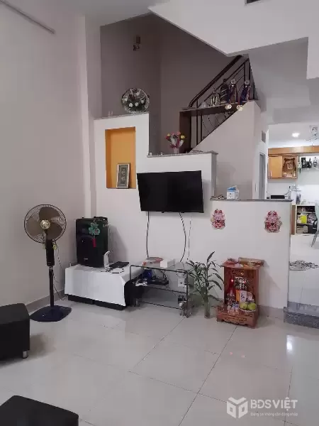 Bán gấp nhà hẻm 3m Lê Văn Sỹ Q.PN 5mx12m 3 lầu ST 11 tỷ