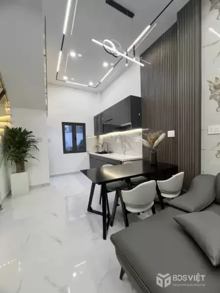 Siêu Mẫu Đẹp-Hiện Đại-Sang Trọng Nhỉnh 4T HL 2 – 3Tầng Gần KDC Tên Lửa
