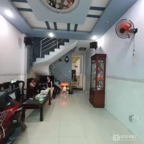 Bán nhà Đường Sơn Kỳ, Tân Phú - DT 70m2, A4, 4 Tầng - Hẻm 5m xe hơi vào nhà