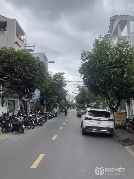 Bán lô đất Mặt tiền số 79 - Quận 7 - 78m2 - Giá 15.5 Tỷ