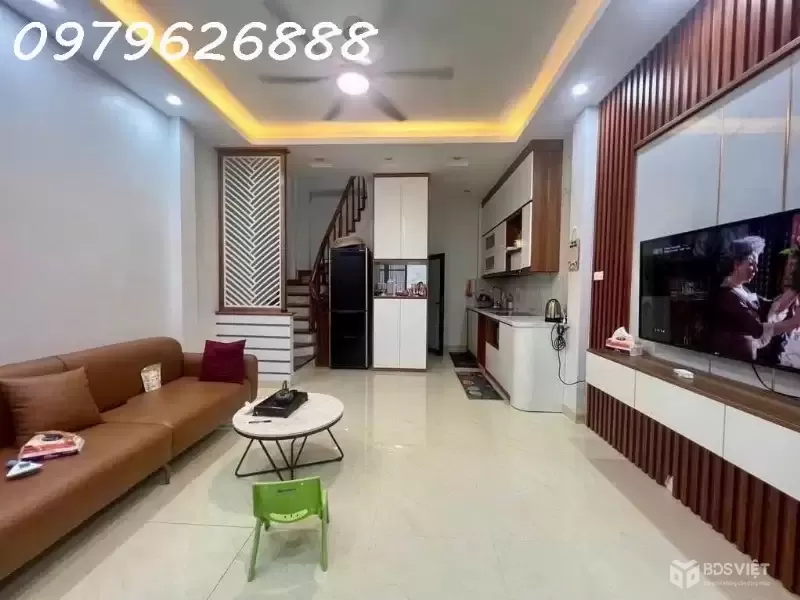 NHÀ MỚI – Ở NGAY – TRUNG TÂM CẦU GIẤY - 31x5 T - GIÁ CHỈ 9.1 TỶ