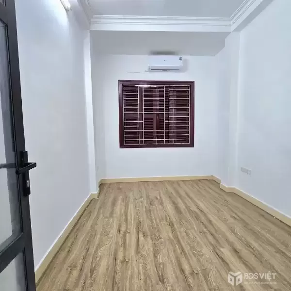 YÊN HÒA 35M x5 TẦNG-8,1 TỶ LÔ GÓC,NGÕ NÔNG,GẦN PHỐ