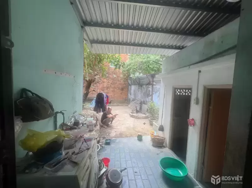 Căn Nhà mặt tiền đường 2/4 vừa ở Vừa kinh doanh gần Chợ Vĩnh Hải
