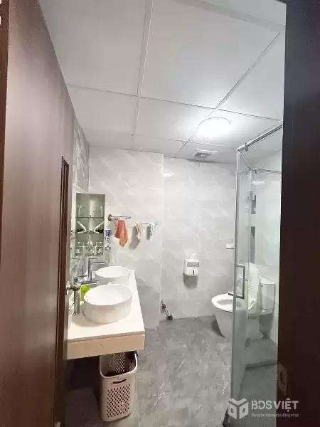BÁN NHÀ ĐÔNG NGẠC - DT40M2 - 5 TẦNG - GIÁ 6.8 TỶ - NGÕ Ô TÔ - THÔNG THOÁNG - ĐỂ Ở