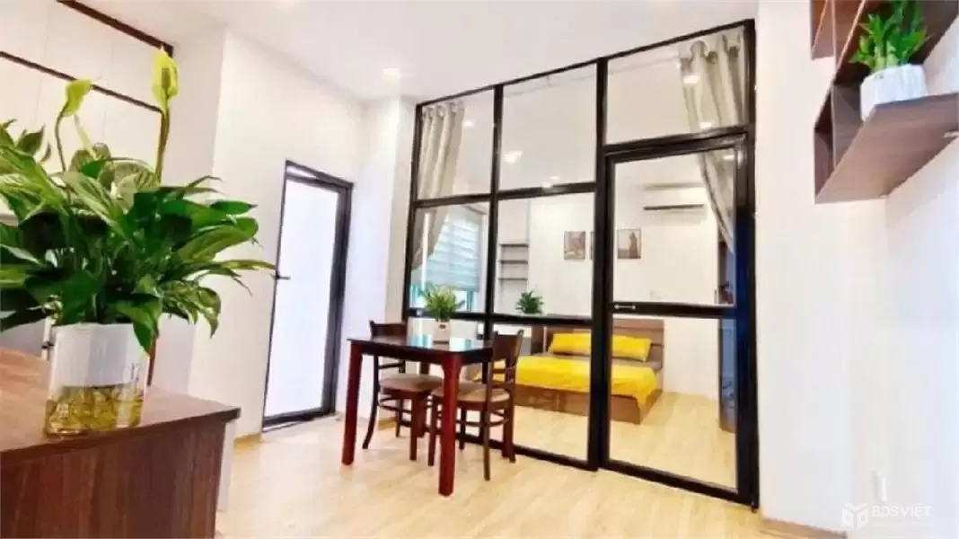 Bán tòa nhà căn hộ dịch vụ Phú Mỹ, 50m2, 13 phòng, giá chỉ 10.3 tỷ