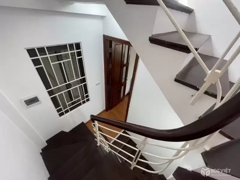 VÕ CHÍ CÔNG 30M x5 TẦNG 8,8 TỶ NGÕ RỘNG,SÁT PHỐ,THÔNG TỨ TUNG