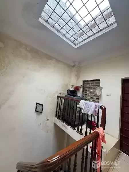 Bán Nhà Đội Cấn 30/33m2. 4 tầng. mặt tiền 3m. giá 10.5 tỷ Ba Đình Hà Nội