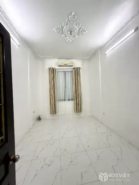 Bán Nhà Tây Sơn 20.6m2. 5 tầng. mặt tiền 3.2m. giá 7.25 tỷ Đống Đa Hà Nội