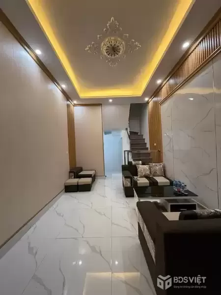 Bán Nhà Tây Sơn 20.6m2. 5 tầng. mặt tiền 3.2m. giá 7.25 tỷ Đống Đa Hà Nội