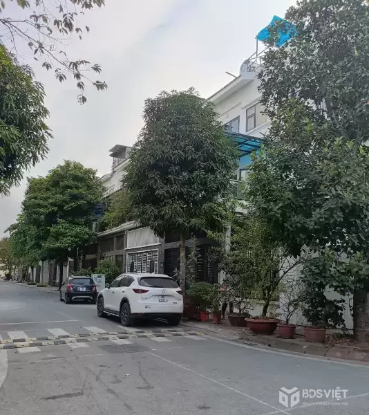 FORESA Xuân Phương 96.2m2 - 4T, NT đẹp ở VIP, V.hè, ô tô tránh, giá 21.85 tỷ