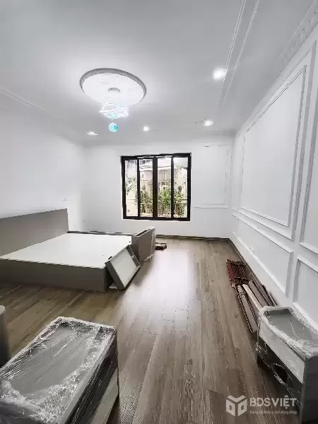 Bán nhà Cầu Giấy trung tâm quận, 30m² x 5 tầng, hơn 7 tỷ – gần Nguyễn Khang, Quan Hoa