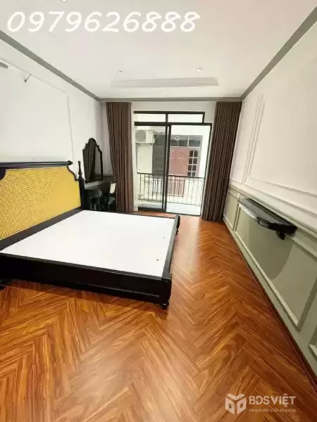NHÀ ĐẸP KIM GIANG RIVERSIDE – PHONG CÁCH INDOCHINE – THANG MÁY – MẶT NGÕ THÔNG – SÂN RIÊNG – 54m² x 6T