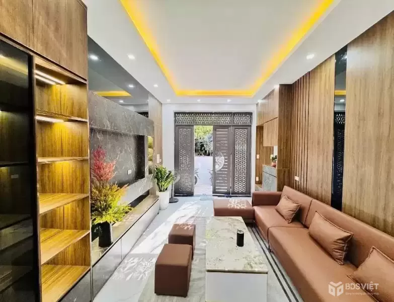 Hiếm, Trịnh Văn Bô DT 36.5m2-5 tầng, Ô tô, đường thông KD, giá 7.58 tỷ