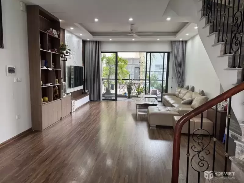 Kinh doanh đỉnh, V.hè ô tô DT 51,5m2-5T, Trịnh Văn Bô KD Vân Canh, giá 12.5 tỷ