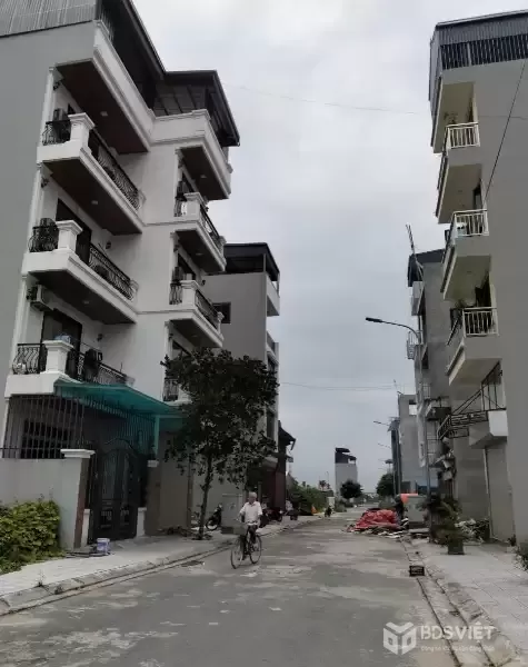 Kinh doanh đỉnh, V.hè ô tô DT 51,5m2-5T, Trịnh Văn Bô KD Vân Canh, giá 12.5 tỷ