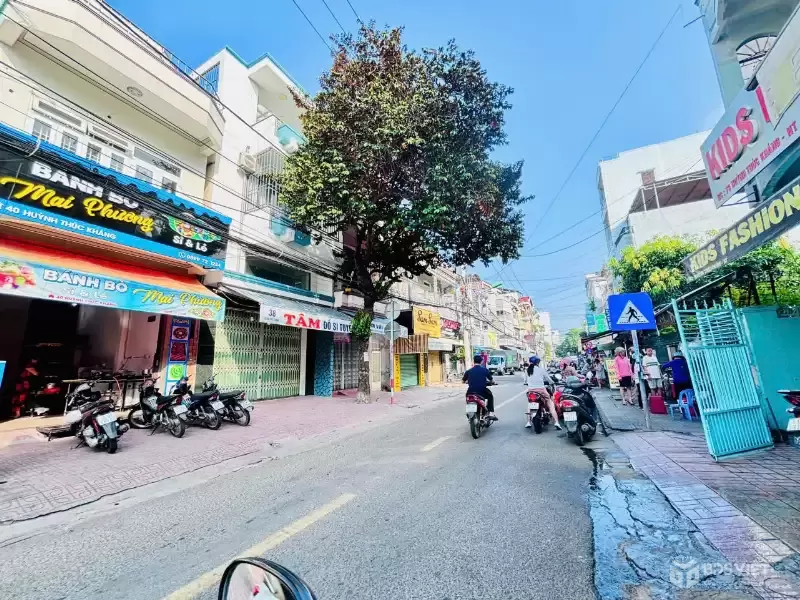 Nhà trung tâm Huỳnh Thúc Kháng – gần chợ Xóm Mới, biển 5 phút – đang cho thuê 6tr/tháng