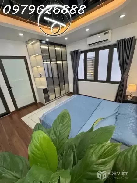 Nhà đẹp trung tâm Đống Đa – 33m² x 5T, lô góc, mặt tiền 6m, full nội thất – giá chỉ 7_65 tỷ!