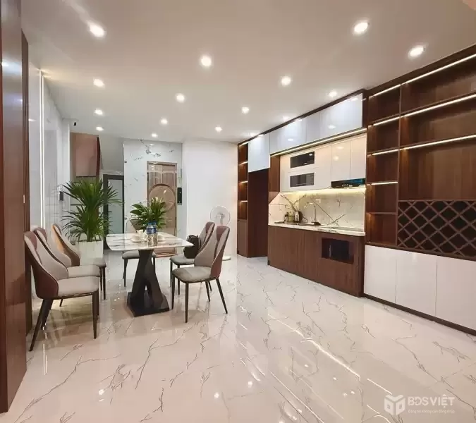 SIÊU HIẾM ĐỐNG ĐA - NGÕ ĐẸP - SIÊU NÔNG - 30M RA MẶT PHỐ - THANG MÁY XỊN - NHÀ THOÁNG SÁNG - FULL NỘI THẤT 