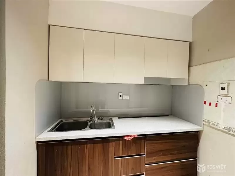 TẬP THỂ TẦNG 2  ĐƯỜNG HOÀNG QUỐC VIỆT 75M 2 NGỦ GIÁ 4,25 TỶ,FULL NỘI THẤT