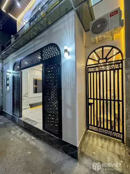 Bán nhà đẹp sổ hồng riêng – Hẻm 1834 Lô Nhì, cách Huỳnh Tấn Phát chỉ 10m