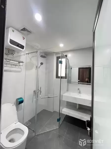 BÁN NHÀ NGỌC THỤY – THANG MÁY – Ô TÔ VÀO NHÀ – FULL NỘI THẤT CHỈ 10,95 TỶ