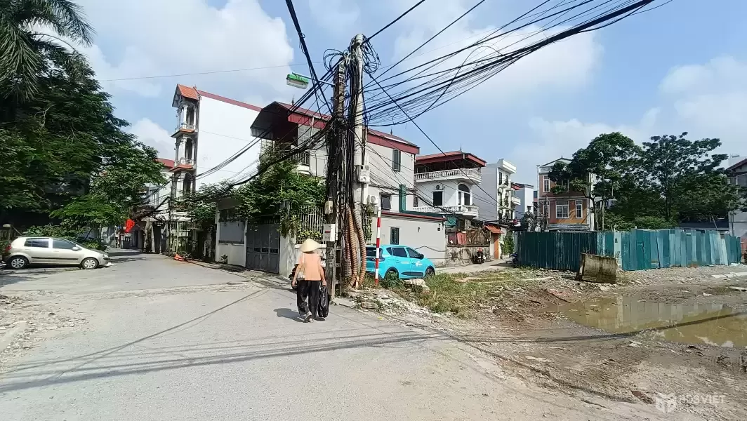 Bán 220m đất quận Long Biên đường 17m chỉ nhỉnh 3 tỷ