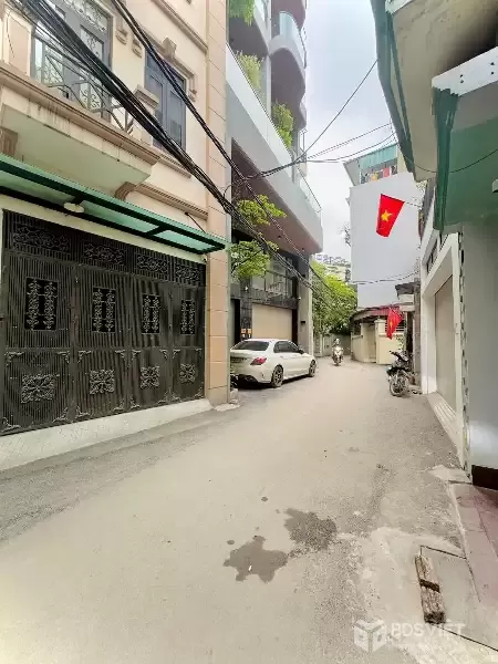 NHÀ MỚI 6 TẦNG THANG MÁY - THÔNG SÀN PHỐ HỒNG TIẾN LONG BIÊN GIÁ SIÊU TỐT