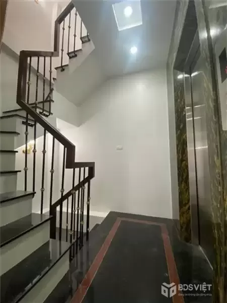 Nhà đẹp Tây Thăng Long – Thượng Cát, 5 tầng, 38m2, ô tô đỗ cửa, giá 6,2 tỷ
