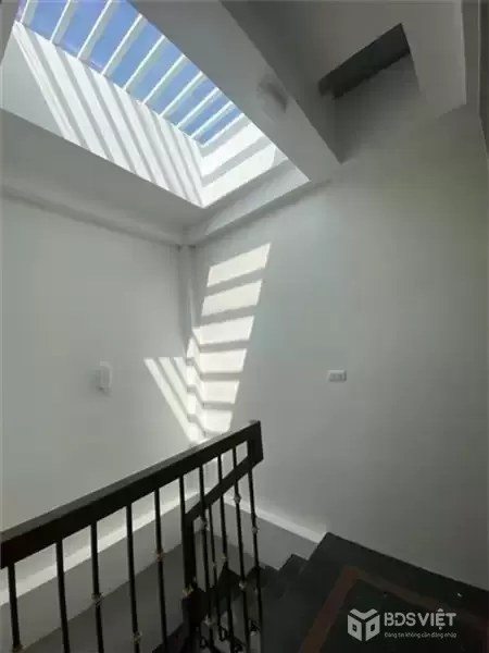 Nhà đẹp Tây Thăng Long – Thượng Cát, 5 tầng, 38m2, ô tô đỗ cửa, giá 6,2 tỷ