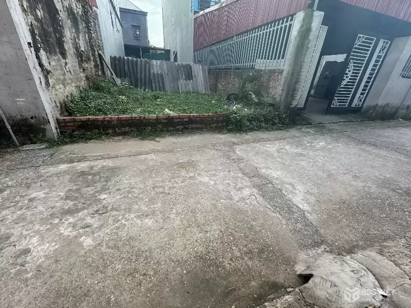 BÁN ĐẤT 94.8M² – ĐƯỜNG NHẠN, XUÂN NỘN – Ô TÔ VÀO NHÀ