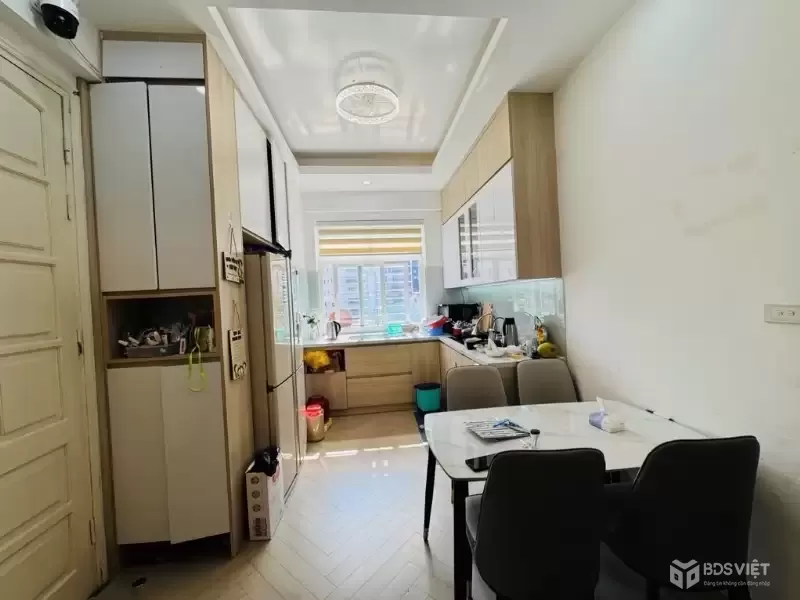 CHUNG CƯ TRẦN QUÝ KIÊN DT 76M 2 NGỦ 2 WC FULL NỘI THÁT 6,9 TỶ