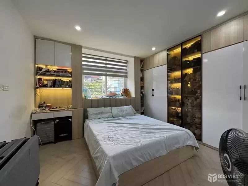 CHUNG CƯ TRẦN QUÝ KIÊN DT 76M 2 NGỦ 2 WC FULL NỘI THÁT 6,9 TỶ