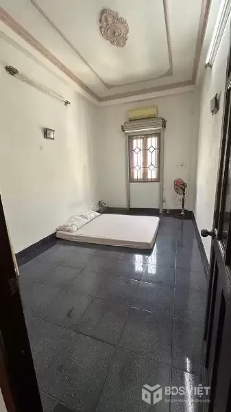 Nhà nguyên căn cho thuê – Cách Mạng Tháng 8, P.7, Q.Tân Bình- 15tr/ tháng