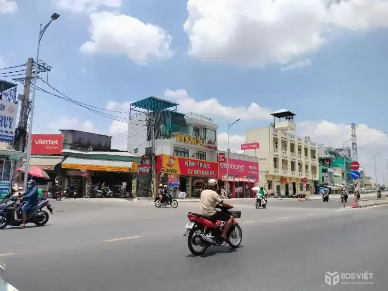 Nhà Đẹp Mặt Tiền Hồ Văn Long – Nguyễn Triệu Luật, Vừa Ở Vừa Kinh Doanh Tuyệt Vời!