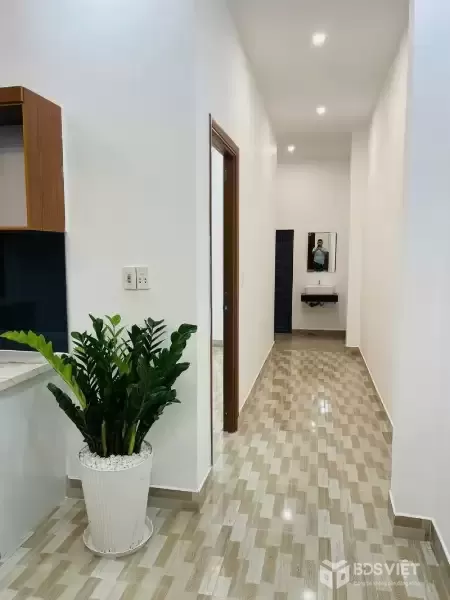 ♥ MT Gần Cầu Nguyễn Tri Phương 100m2 2 tầng 4PN, đẹp, 6.x tỵ